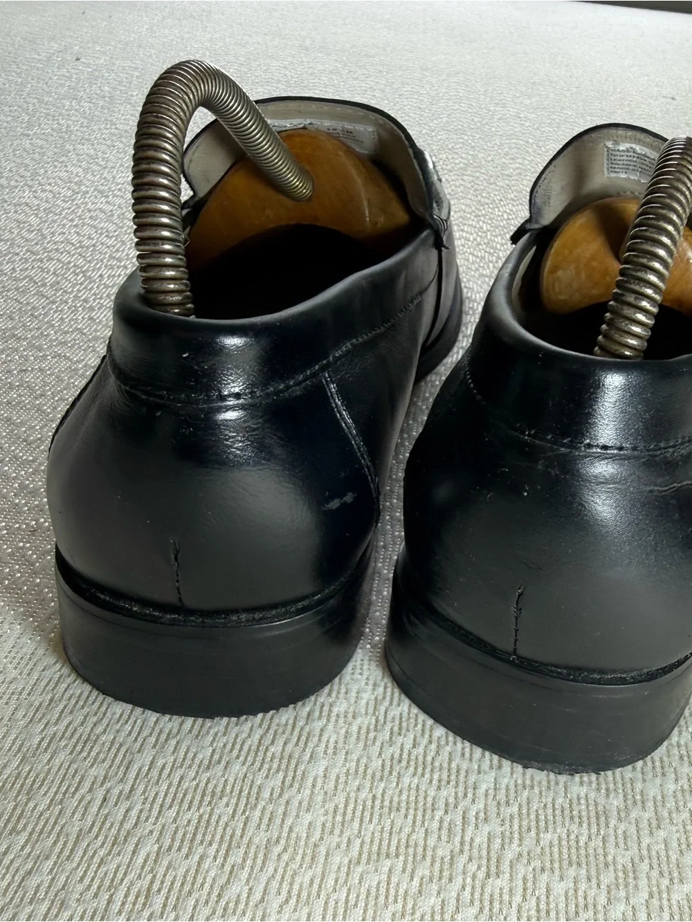 Bass Weejuns Venetian Loafer Classic Black Leather Slip-On